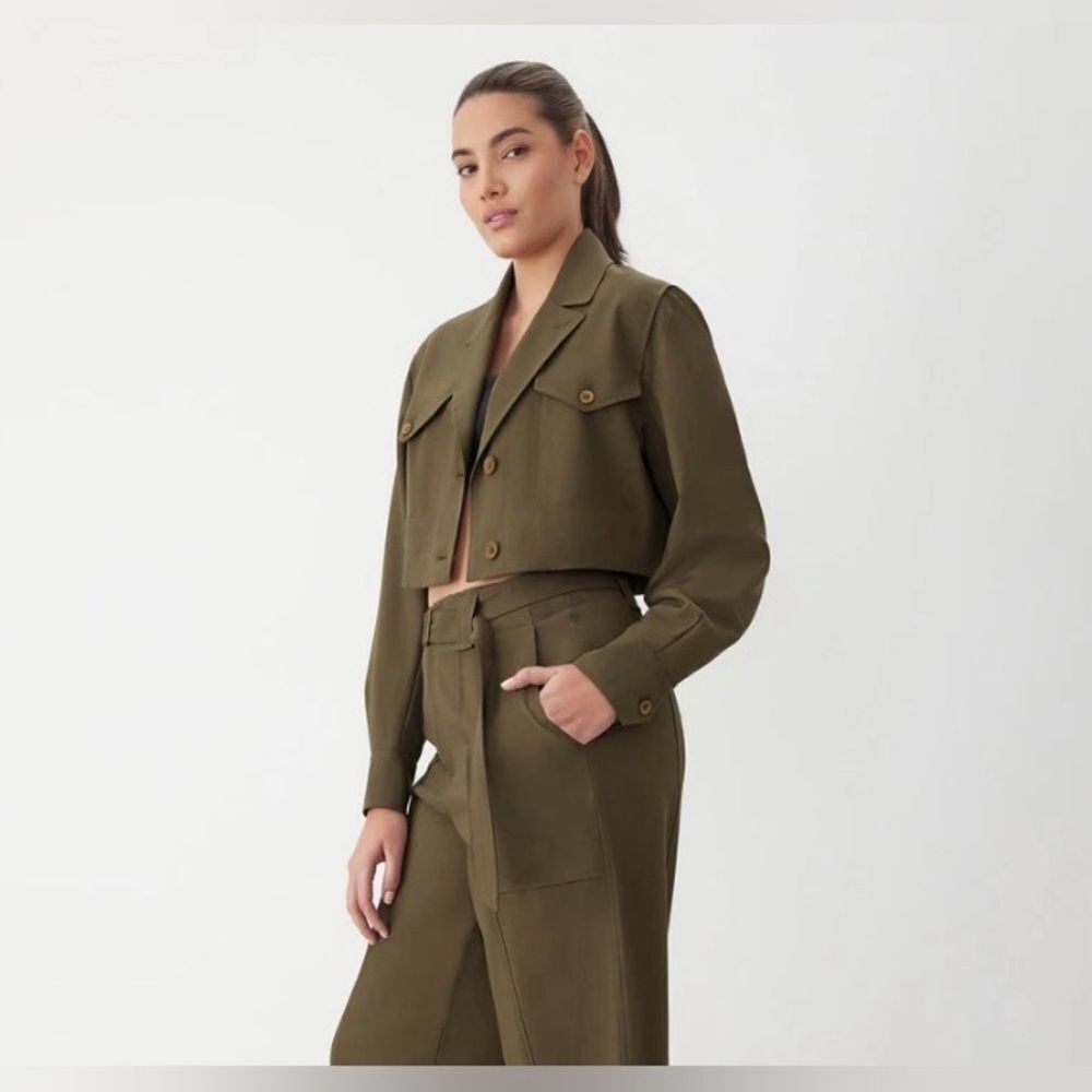 NWT GATQ Women’s Olive Green Utility Cropped Shirt Jacket - Large - Picture 3 of 12